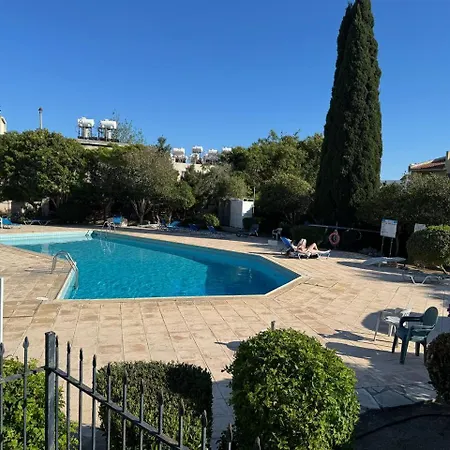 Apartament Margarita Gardens Pafos Zewnętrze zdjęcie